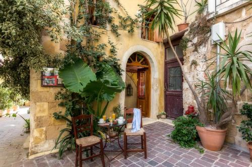  Ifigenia Traditional Rooms & Maisonettes in Chania