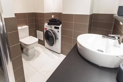 Exclusive Rīdzenes rezidence