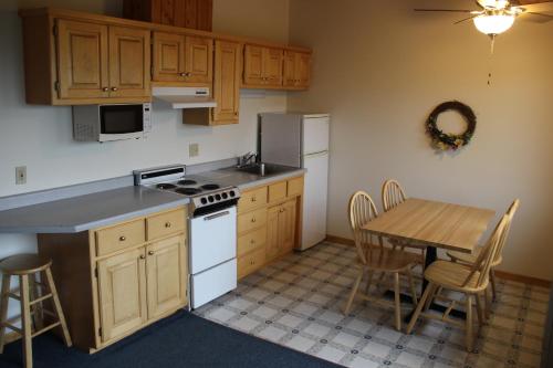 Superior Ridge Resort Motel - image 6