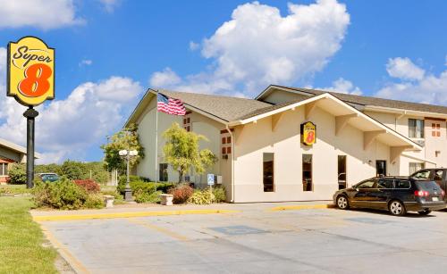 基奥卡克速8酒店