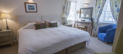Bridgend Hotel - main image