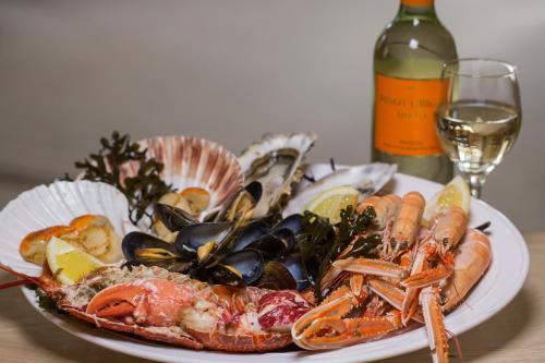 Ételek és italok, Bridgend Hotel in Bridgend