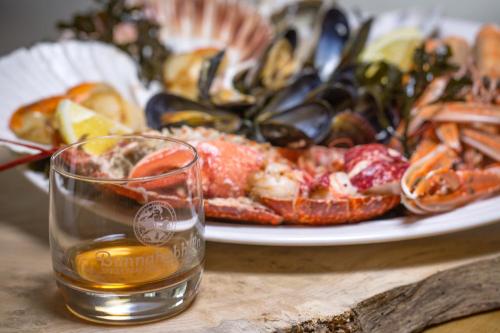 Ételek és italok, Bridgend Hotel in Bridgend