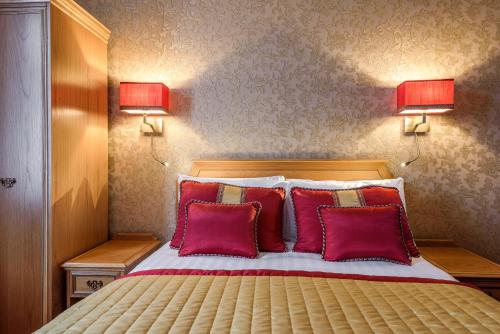 The Montana Hotel - image 12