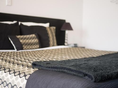 Bellano Motel Suites - image 5