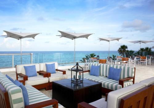 Sunny Isles PH Ocean view 1/1 at Marenas Resort - image 7