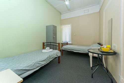 Victoria Park Lodge – Victoria Park, IL