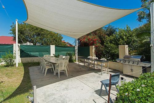 Victoria Park Lodge in Perth