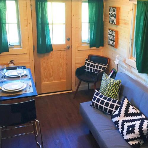 Leavenworth Camping Resort Tiny House Rudolf - main image