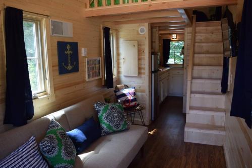 Tuxbury Pond Camping Resort Tiny House Murphy - main image
