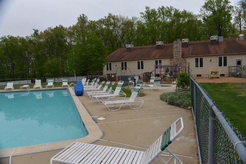 Appalachian Camping Resort Park Model 2 in Shartlesville, USA