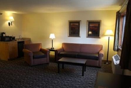 Valley Inn Sanford Medical Center - image 2
