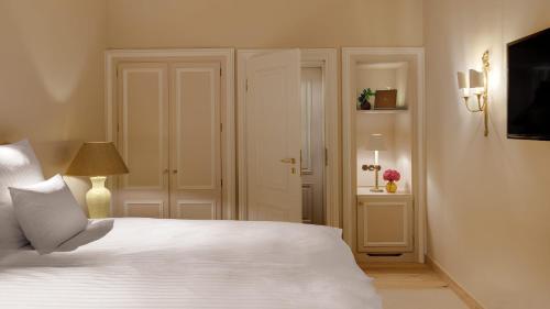 Hotel Excelsior Munich - image 3