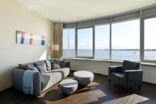 Atlantic Hotel Sail City - image 13