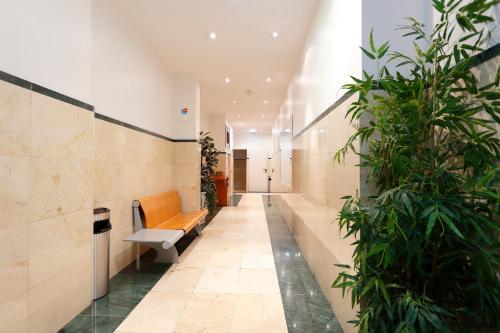 Apartamentos Urban Blue Blue Hotels - image 2