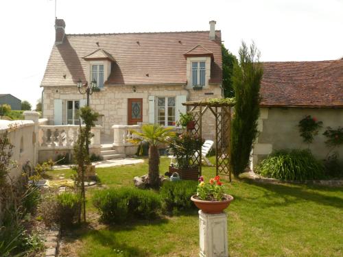 Aux Jardin's de la Bosniere gîte à louer Cussay