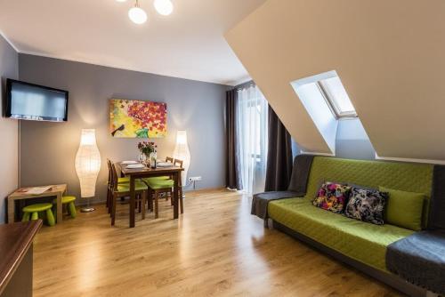 One-Bedroom Apartment with Balcony image 2