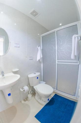 Triple Room with Sea View image 9
