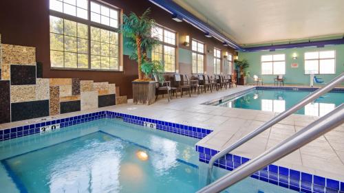Best Western Plover-Stevens Point Hotel & Conference Center - image 7