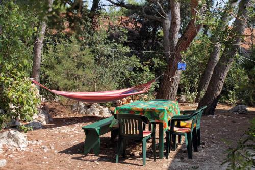  Apartment Mudri Dolac 5694b in Vrboska