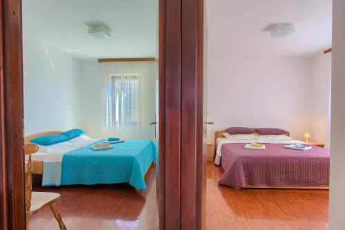 Apartments Vlatko - image 2