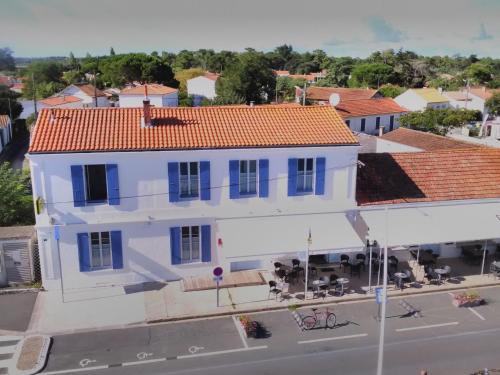 Les Bains Boyardville - Hôtel et Restaurant - image 4