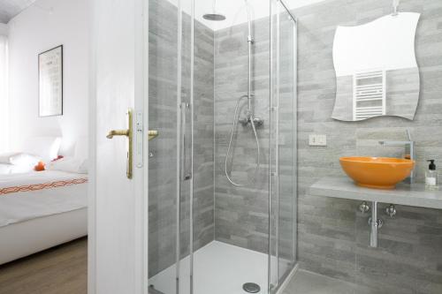 Grande appartamento in centro 4 camere 4 bagni, Turin (photo 8)