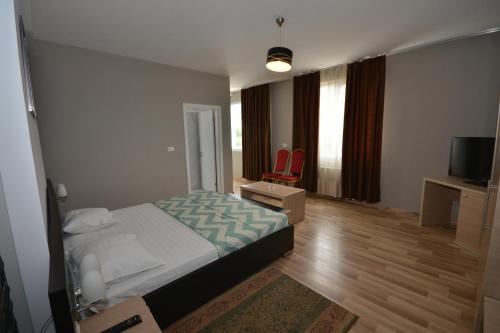 Hotel Veri - image 11