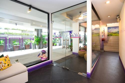 ทางเข้า, ไลแลค รีแลกซ์ เรสซิเดนซ์ (Lilac Relax Residence) near โรงเรียนเทพศิรินทร์ร่มเกล้า