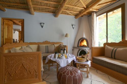 Iekārtas, Hiba Lodge in Tamatert