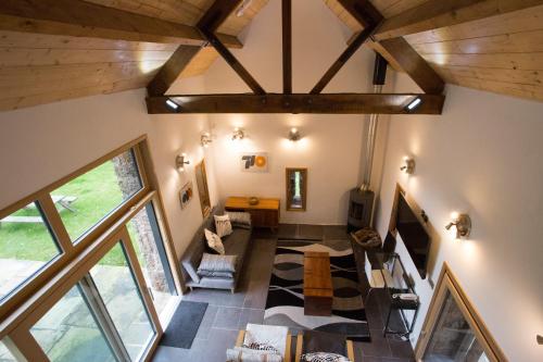 High View Barn - image 4