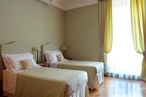 Dea Suite Roma - image 12