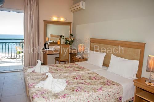 Glyfada Beach Hotel - image 2