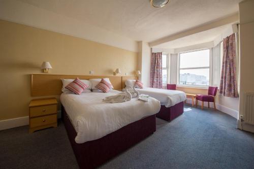 Bayshore Hotel 2