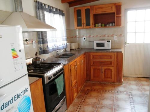 주방, Complejo Solar Apart in 비야 레히나