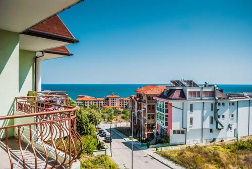 Erkély/terasz, Family Hotel Amore in Byala