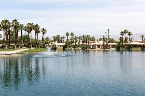 The Chateau at Lake La Quinta in La Quinta, USA