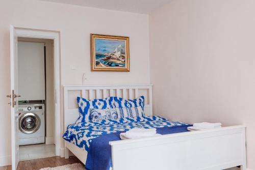 River View - Old City Apartment 1