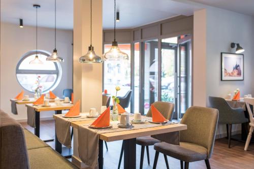 stattHotel Weimar - image 8