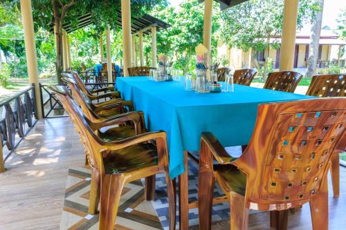 レストラン, Tiger Residency Resort in チトワン