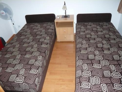 One-Bedroom Apartment image 5