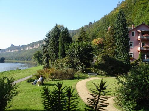 Bio-Hotel Villa Waldfrieden – Bad Schandau, MA