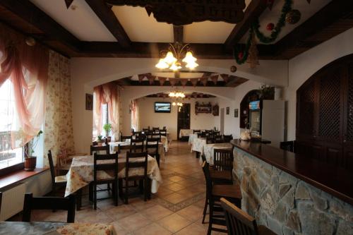 Restaurang, Alpenhof Pansion in Slavs'ke