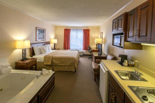 coshocton village inn suites