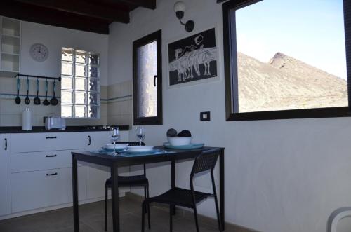 virtuve, La Casita del Volcan in Ye