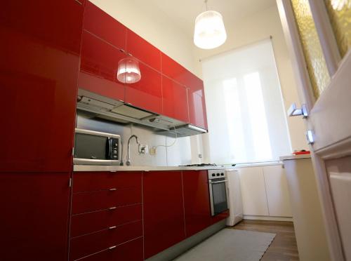 Luxury on the River - image 9