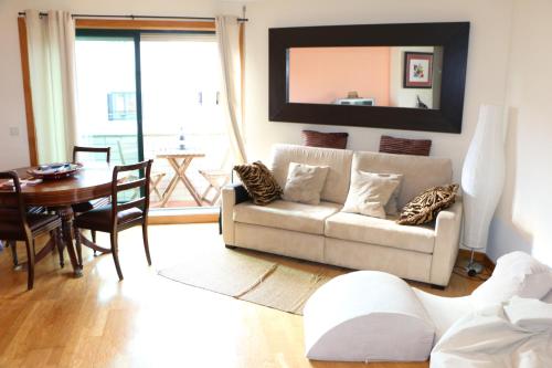  Serralves Park Apartment with Garage in Porto