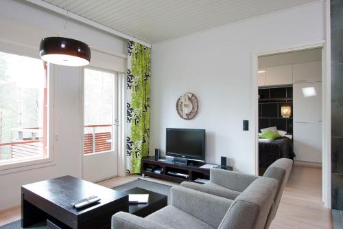 Two-Bedroom Apartment with sauna - Pets allowed