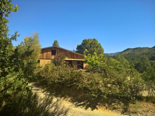 Gîtes L Aousière - Hotel - Entrepierres