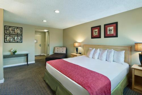 Oxford Suites Lancaster